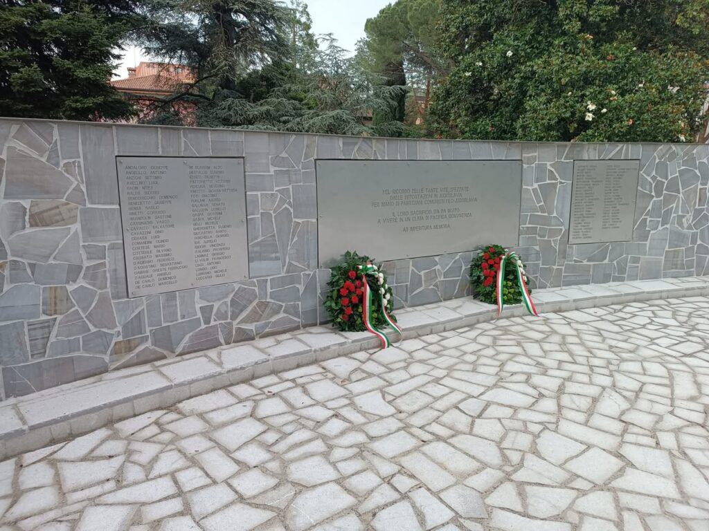 parco rimembranza gorizia, lapidario, deportati, Jugoslavia